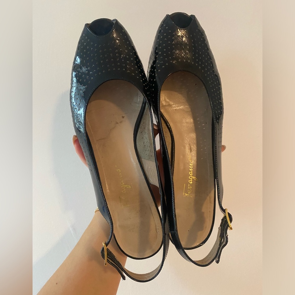 Salvatore Ferragamo - Vintage Black Patent Italian Leather Loafer - Size 9.5 - Picture 13 of 16